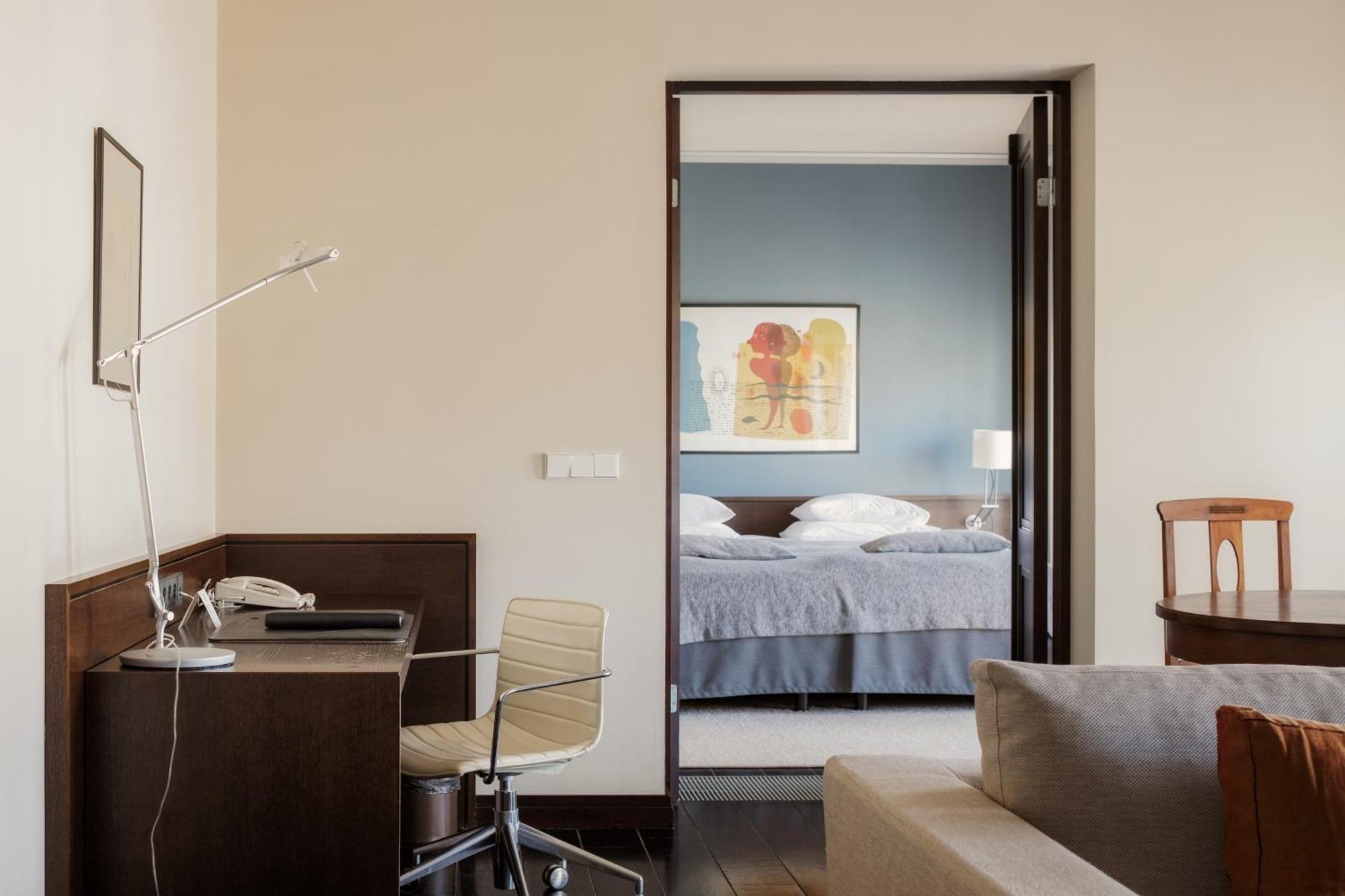 Hotel Bergs Suites Riga Esterno foto