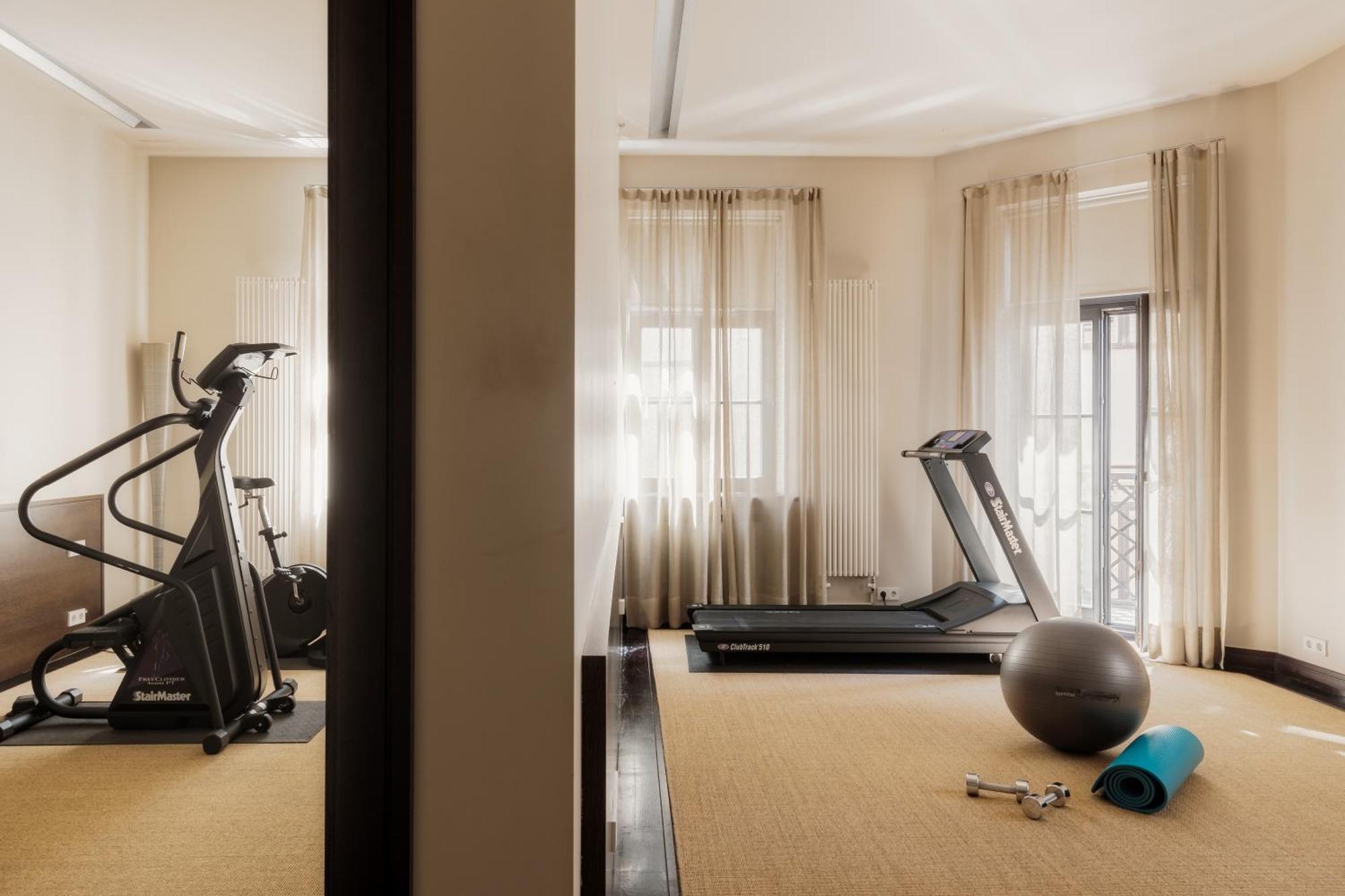 Hotel Bergs Suites Riga Esterno foto