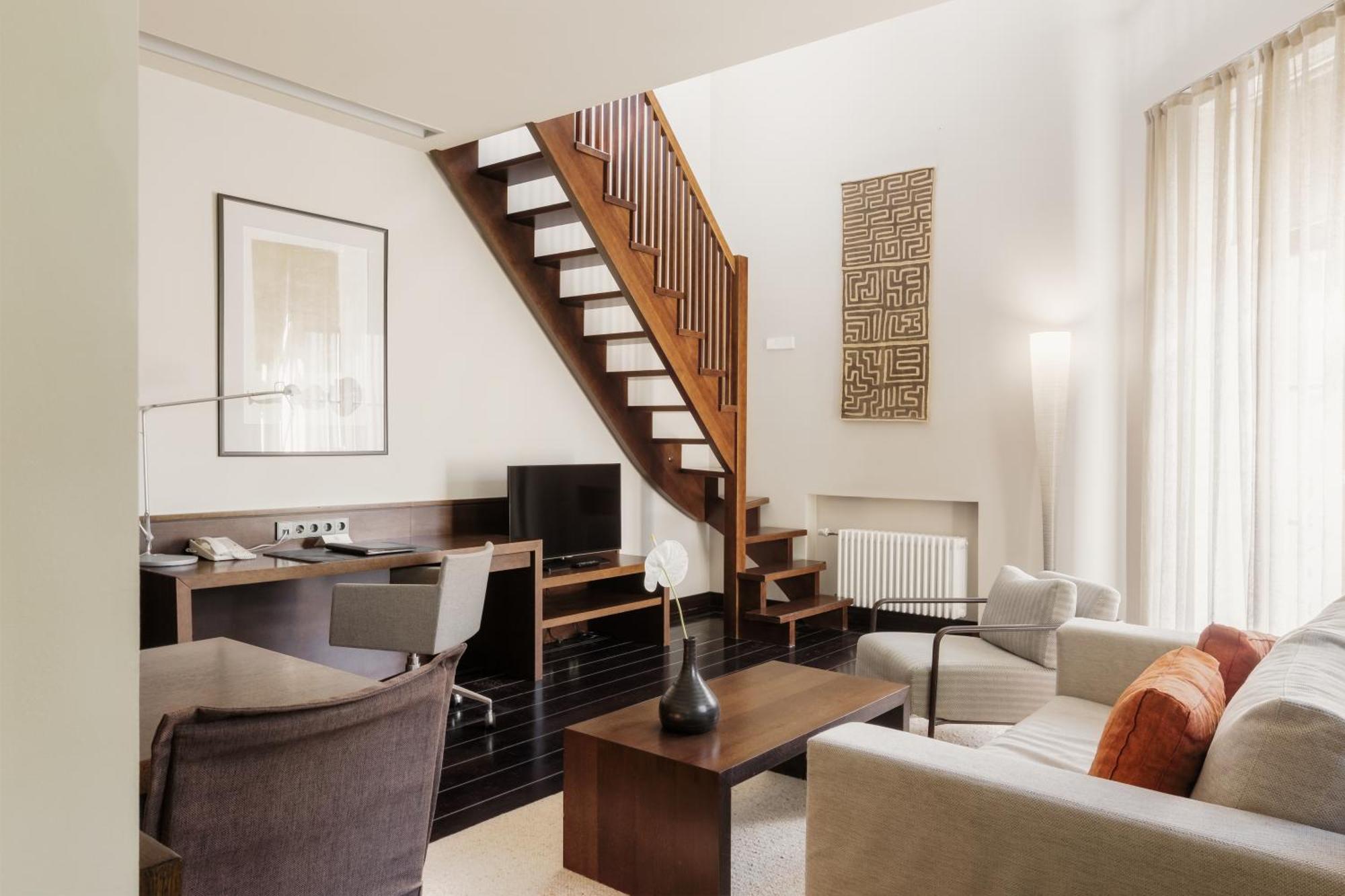 Hotel Bergs Suites Riga Esterno foto
